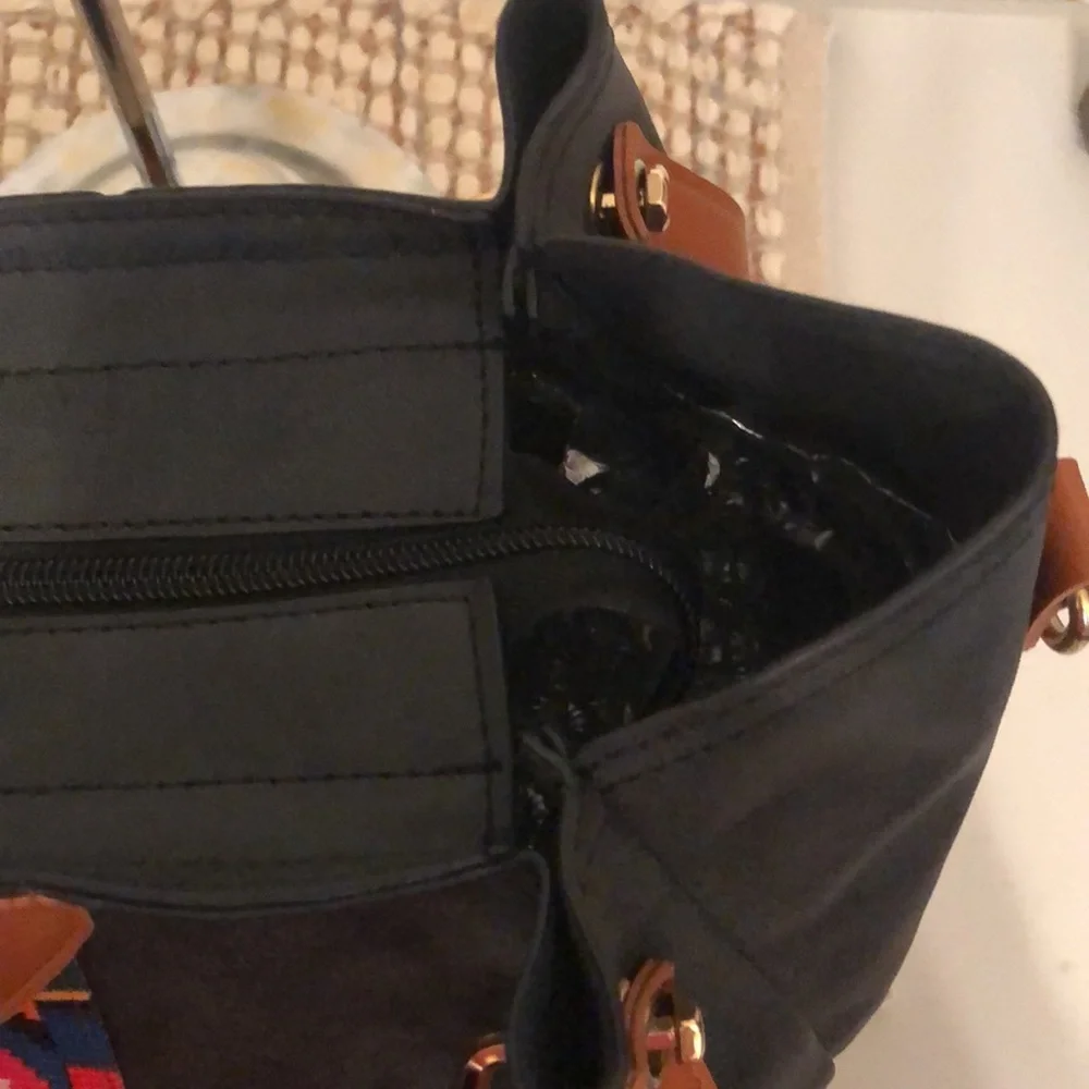 Tote Handbag - Picture 7 of 9